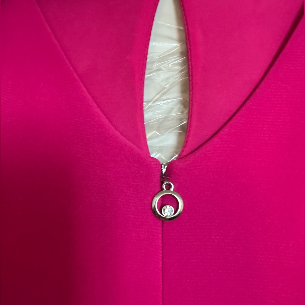 Joseph Ribkoff Keyhole Shift Dress - Picture 5 of 8